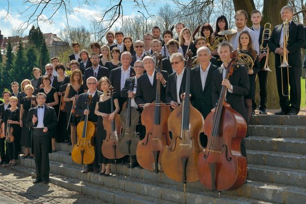 589. LHV - Händelův barokní ohňostroj