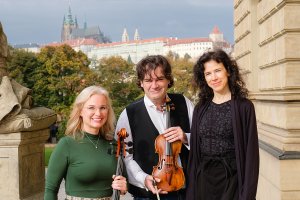 619. LHV / Halíř Trio