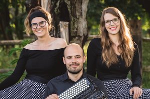 621. LHV / Check Accordion Trio<br>"S vůní tanga"